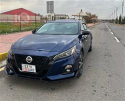 نيسان ألتيما